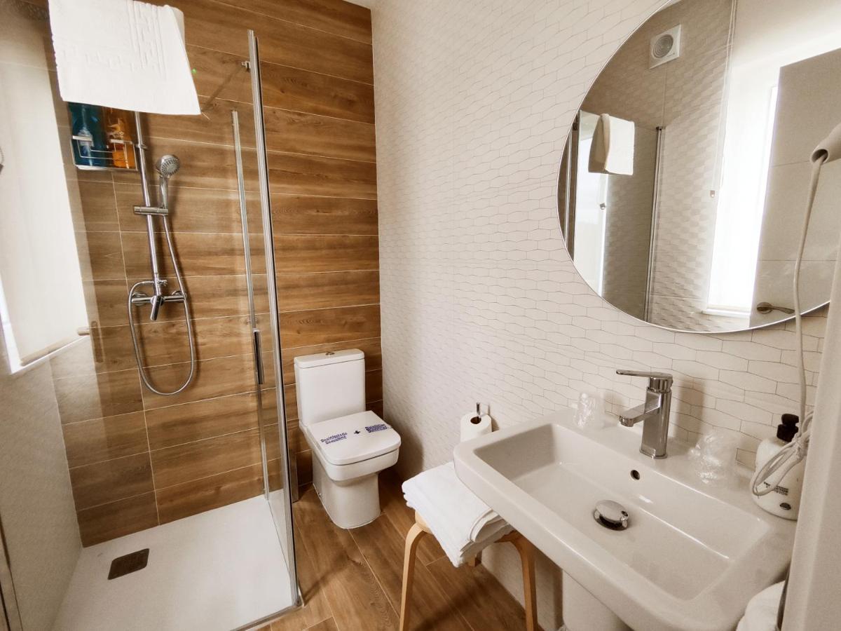 Portosantiago Boutique & Rooms Portomarin Esterno foto